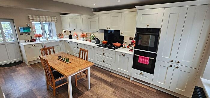 4 Bedroom Semi-detached House For Sale In King Row, Shipdham, Thetford, IP25