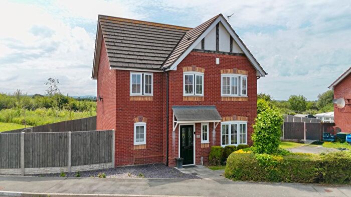 4 Bedroom Detached House For Sale In Ffordd Cae Felin, Prestatyn, LL19