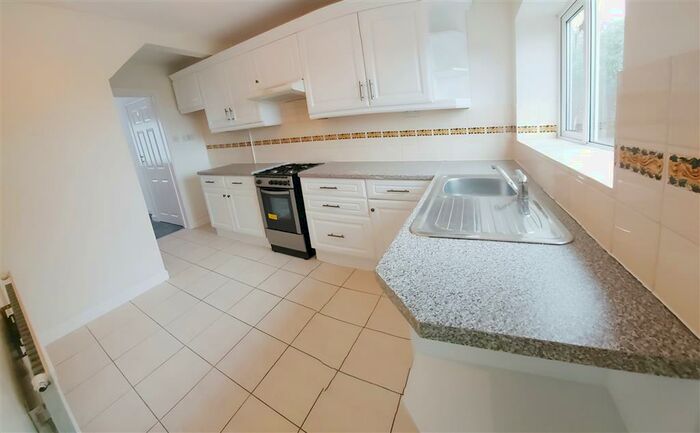 2 Bedroom House To Rent In Creidiol Road, Mayhill, Swansea, SA1