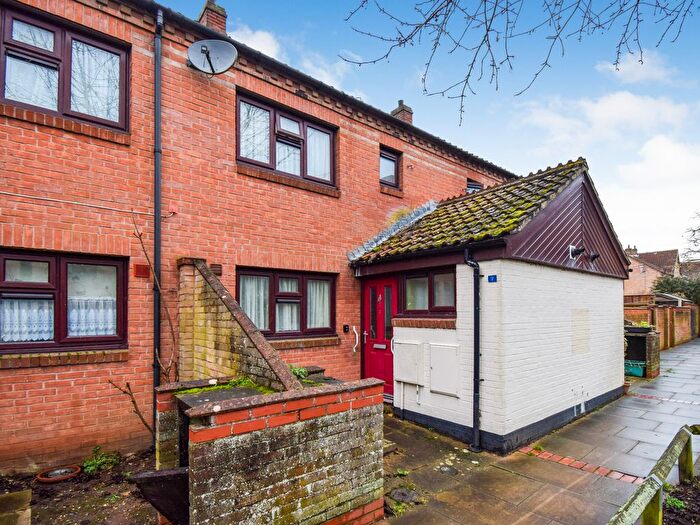 2 Bedroom Terraced House For Sale In Sheep Meadow Close, New Costessey, Norwich, NR5