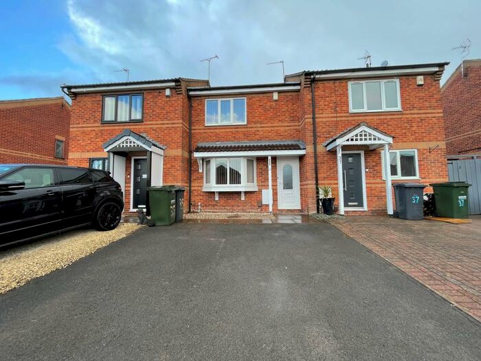 2 Bedroom House To Rent In Swinburne Way, NG5