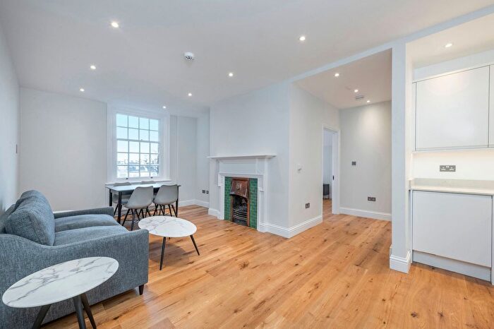 2 Bedroom Flat To Rent In Kensington High Street, London, W8