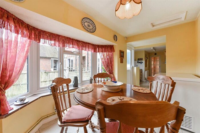 3 Bedroom Terraced House For Sale In Northside, Lavant, Chichester, PO18