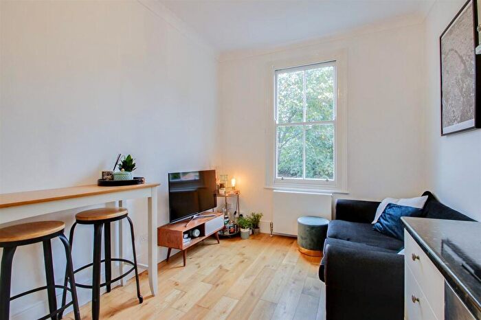 1 Bedroom Flat For Sale In Culverley Road, Catford, London, SE6