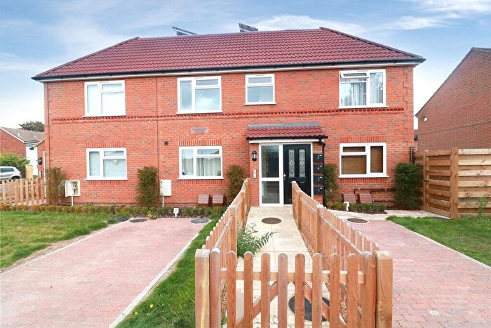 1 Bedroom Apartment For Sale In Isambard House, Reid Avenue, Maidenhead, Berkshire, SL6