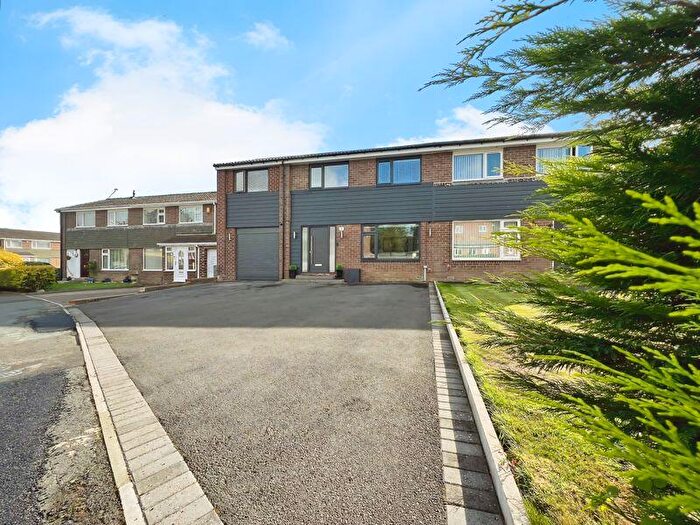 4 Bedroom Semi-Detached House For Sale In Rowan Drive, Ponteland, NE20