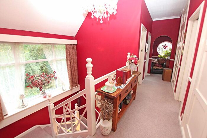 4 Bedroom Detached House For Sale In Pashley Road, Eastbourne, BN20