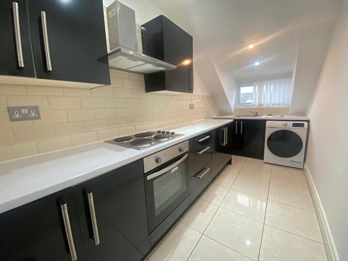 3 Bedroom Apartment To Rent In Geneva Road, Liverpool, Merseyside, L6