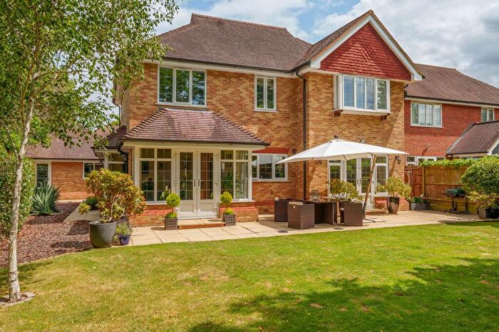 4 Bedroom Detached House For Sale In West View, Ashtead, KT21