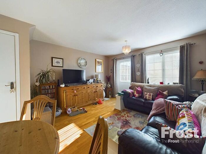 2 Bedroom Terraced House For Sale In Deerhurst Close, Feltham, Middlesex, TW13
