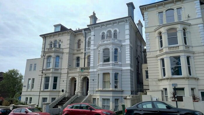 1 Bedroom Flat To Rent In Cornwallis Gardens, Hastings, TN34