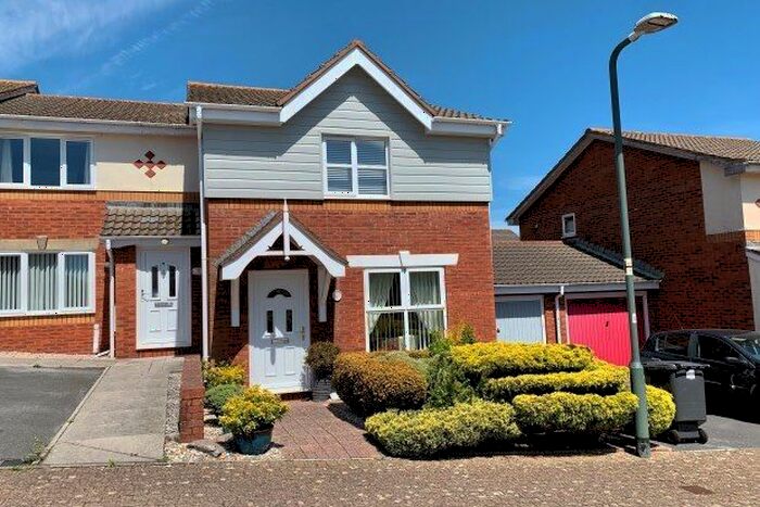 3 Bedroom Semi-Detached House To Rent In Holne Moor Close, Paignton, TQ3