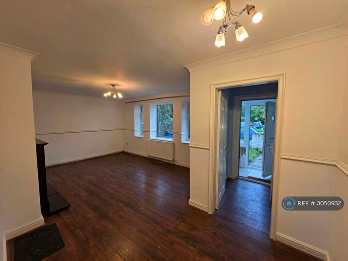 2 Bedroom Terraced House To Rent In Northumberland Road, Stockport, SK5