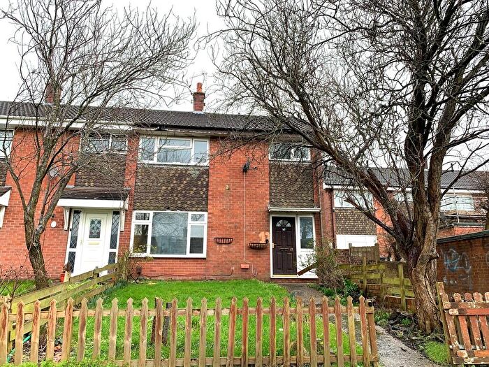 3 Bedroom End Of Terrace House For Sale In Gilbert Close, Kidsgrove, Stoke-on-Trent, ST7