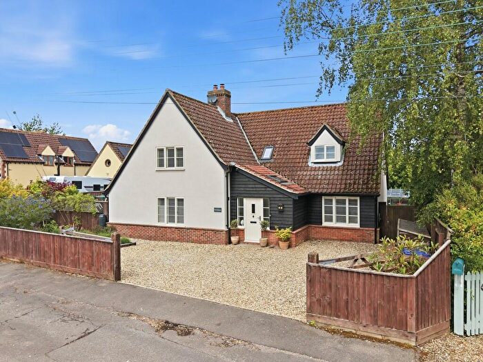 4 Bedroom Detached House For Sale In Gazeley, Newmarket, Suffolk, CB8