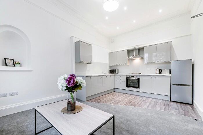 5 Bedroom Flat To Rent In Elgin Terrace, Hillside, Edinburgh, EH7