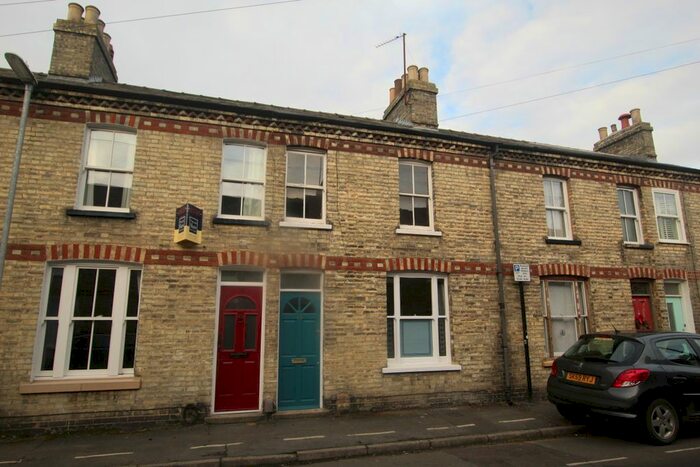 2 Bedroom Terraced House To Rent In Stockwell Street, Cambridge, CB1