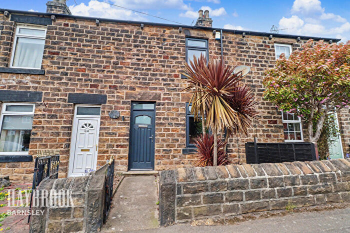 2 Bedroom Terraced House For Sale In Carr Green Lane, Mapplewell, S75