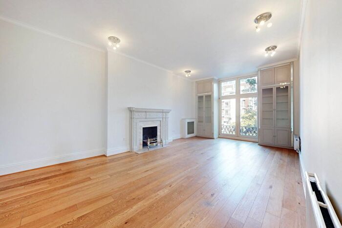 4 Bedroom Flat To Rent In Bickenhall Mansions, Bickenhall Street, London, W1U