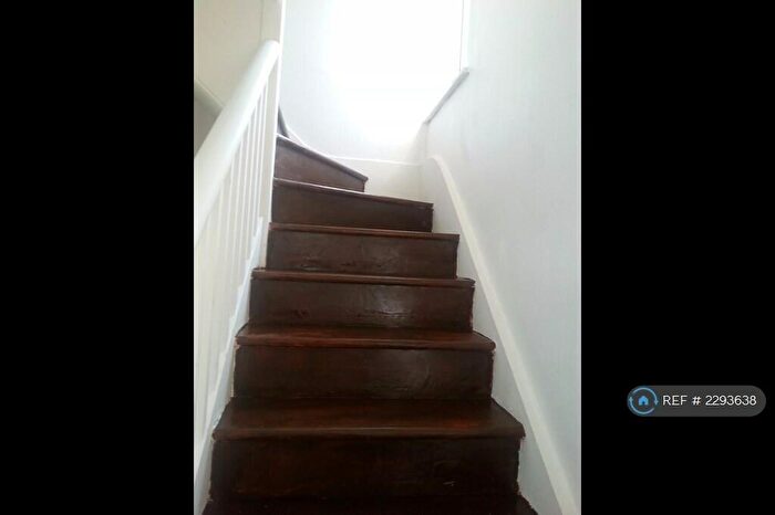 3 Bedroom Semi-Detached House To Rent In Downs Avenue, Eastbourne, BN20