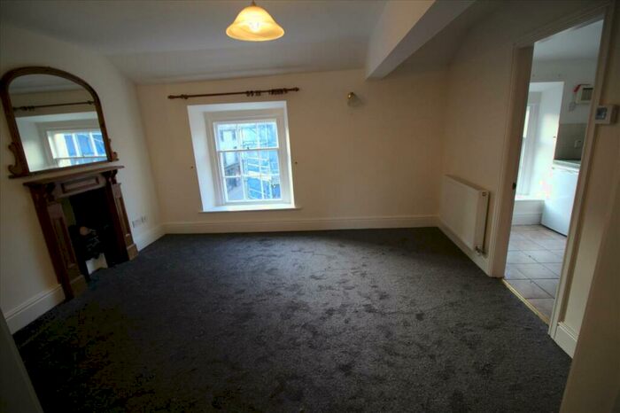 1 Bedroom Apartment To Rent In Union Street, Ulverston, LA12