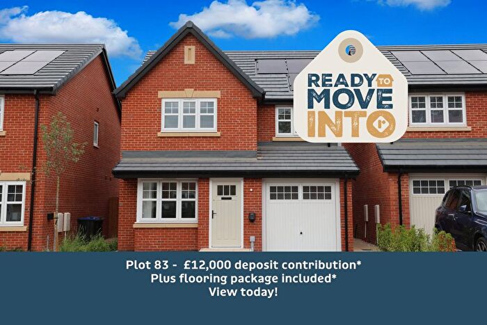 4 Bedroom Detached House For Sale In Cuerden Place, Clayton-Le-Woods, Lancashire, PR25