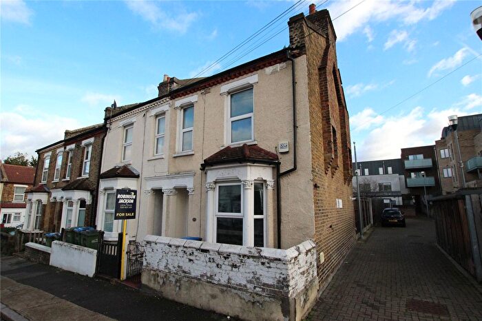 2 Bedroom End Terrace House For Sale In Abery Street, Plumstead, SE18
