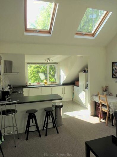 1 Bedroom Apartment To Rent In Old Lansdowne Road, West Didsbury, M20