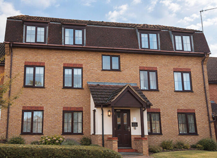 2 Bedroom Apartment To Rent In Dart Close, St. Ives, PE27