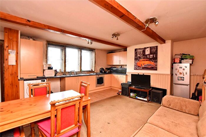 3 Bedroom Terraced House For Sale In Smithy Bridge Road, Littleborough, Greater Manchester, OL15