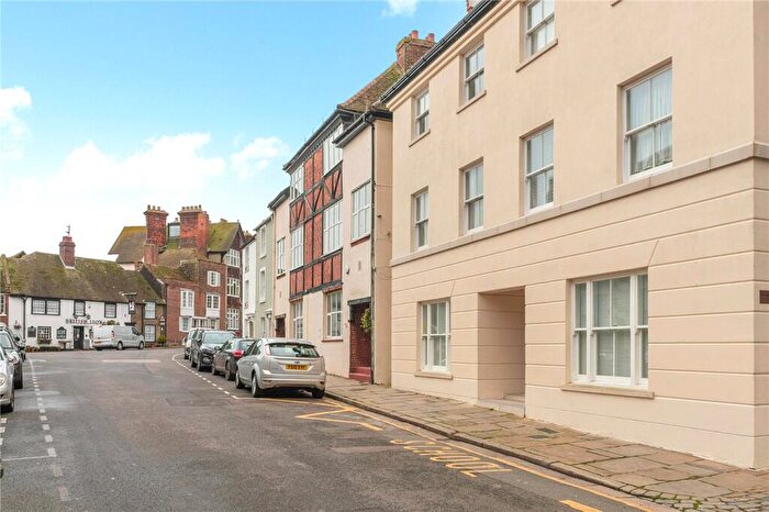 1 Bedroom Apartment For Sale In The Bayle, Folkestone, Kent, CT20