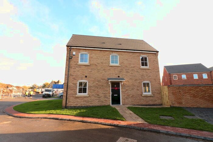 3 Bedroom Semi-Detached House To Rent In Old School Drive, Kirk Sandall, Doncaster, DN3