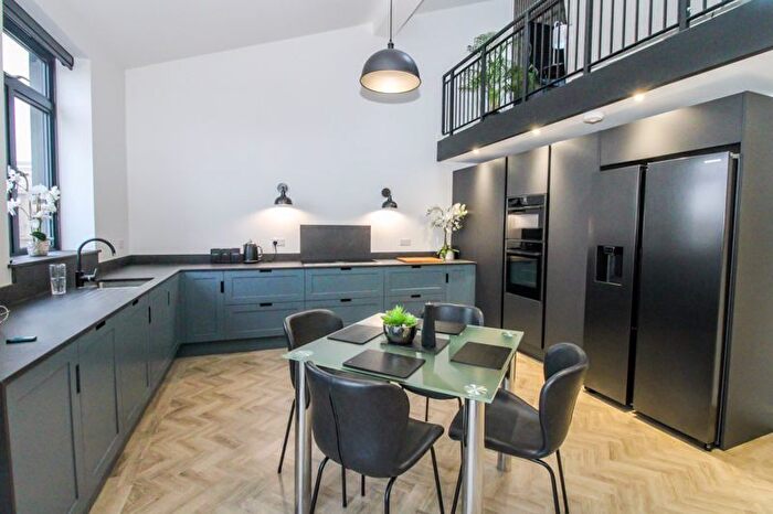 2 Bedroom Barn Conversion For Sale In Robins Barns, Colmworth Road, Little Staughton, MK44