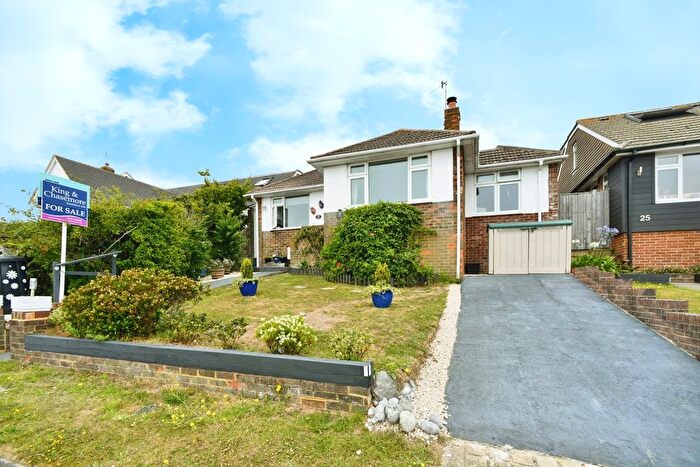 4 Bedroom Bungalow For Sale In Tumulus Road, Saltdean, Brighton, East Sussex, BN2
