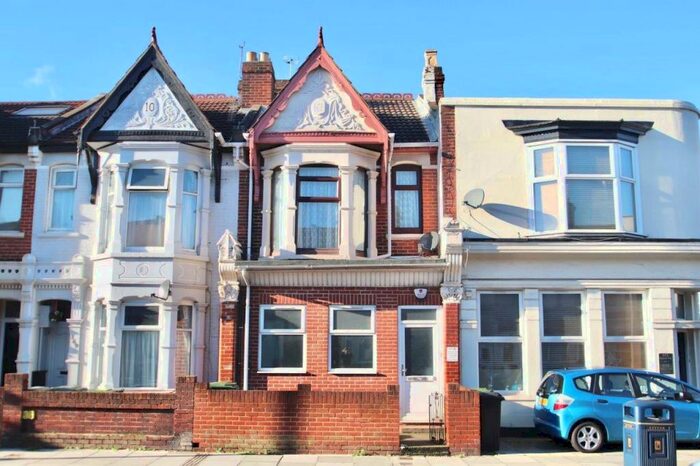 2 Bedroom Apartment To Rent In Copnor Road, Portsmouth, PO3
