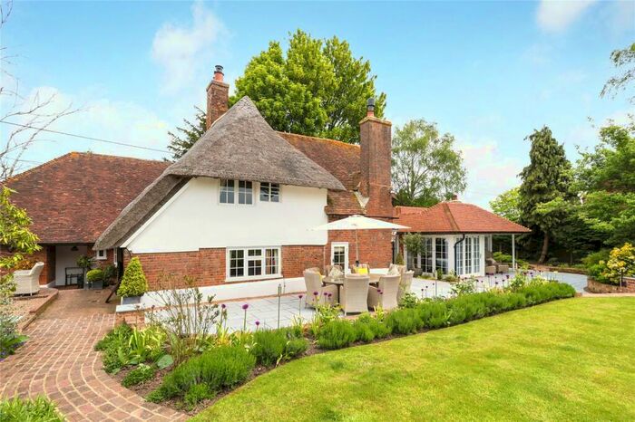 4 Bedroom Detached House For Sale In Kingsdown, Sittingbourne, Kent, ME9