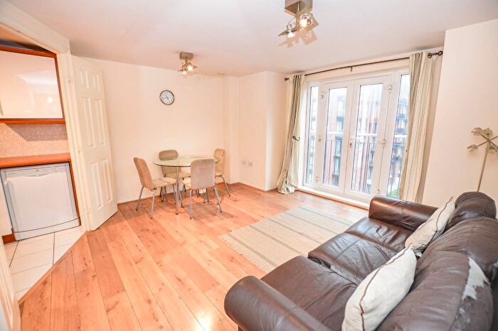 2 Bedroom Flat To Rent In Fusion, Middlewood Street, Salford, Manchester, M5