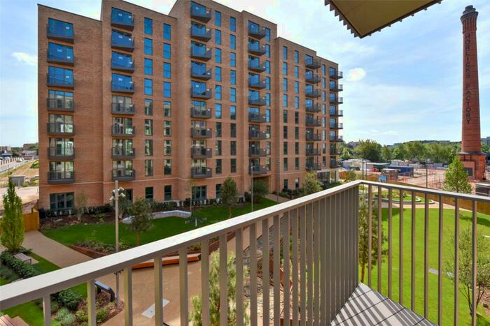 2 Bedroom Apartment To Rent In Darjeeling House, Memorial Avenue, Slough, SL1