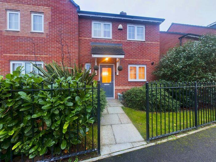 3 Bedroom Semi-Detached House To Rent In Winter Gate Road, Whittington Park, Longford, Gloucester, GL2