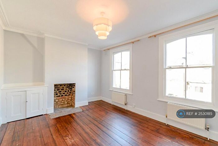 1 Bedroom Flat To Rent In Hunsdon Road, London, SE14