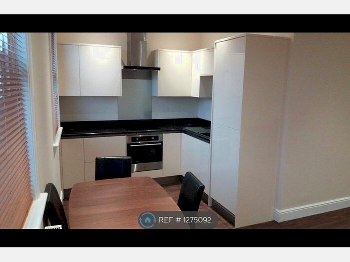 1 Bedroom Flat To Rent In Hornsey Road, London, N19
