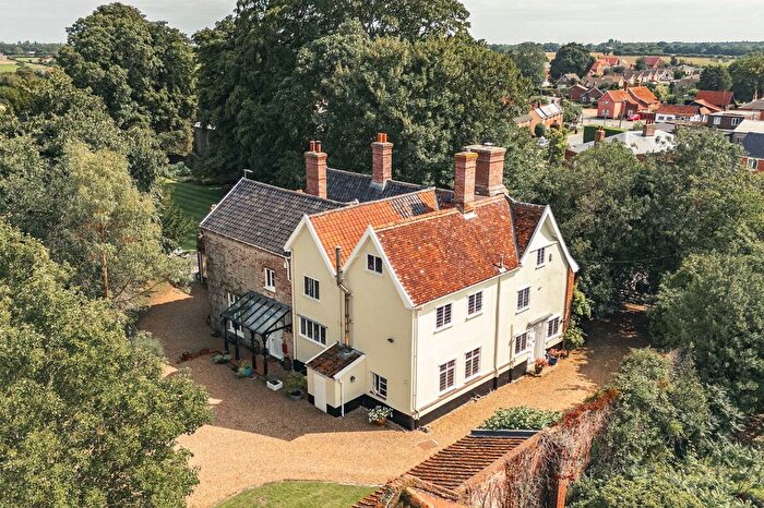 7 Bedroom Property For Sale In The Street, Hempnall, Norwich, NR15
