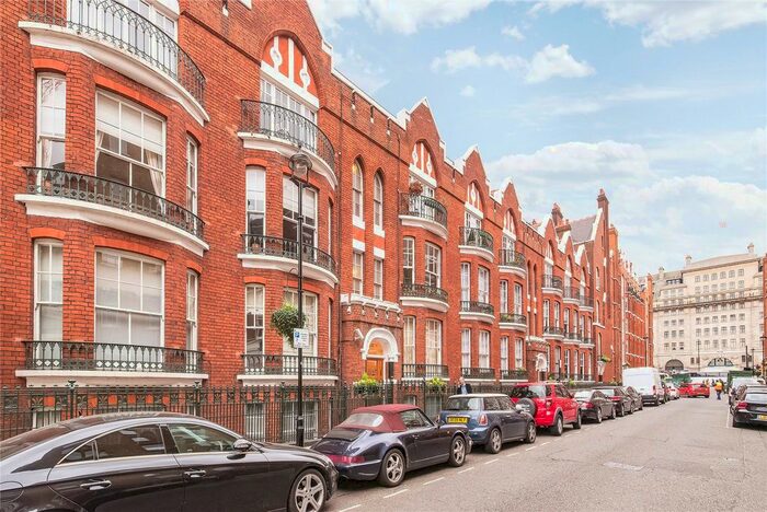 2 Bedroom Flat To Rent In Portman Mansions, Chiltern Street, London, W1U