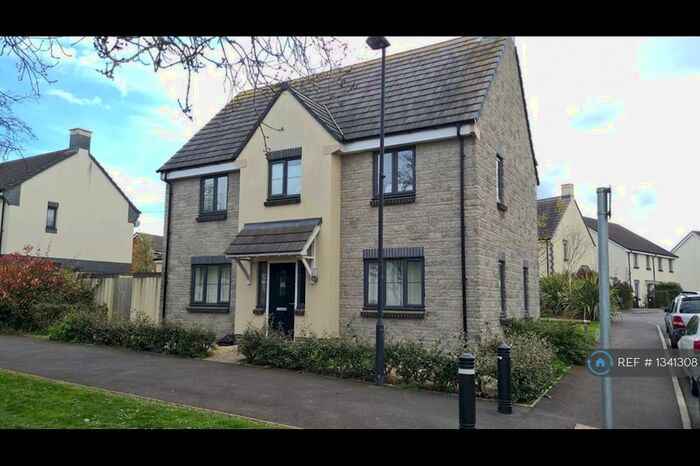 6 Bedroom Detached House To Rent In Oxleigh Way, Stoke Gifford, Bristol, BS34