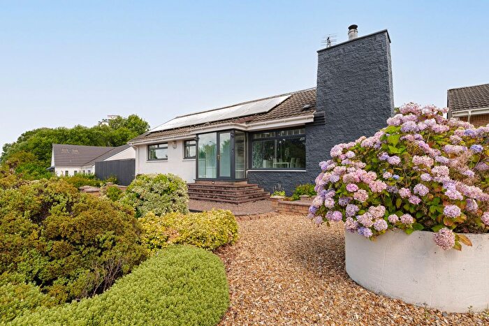 3 Bedroom Bungalow For Sale In Shields Road, Motherwell, ML1
