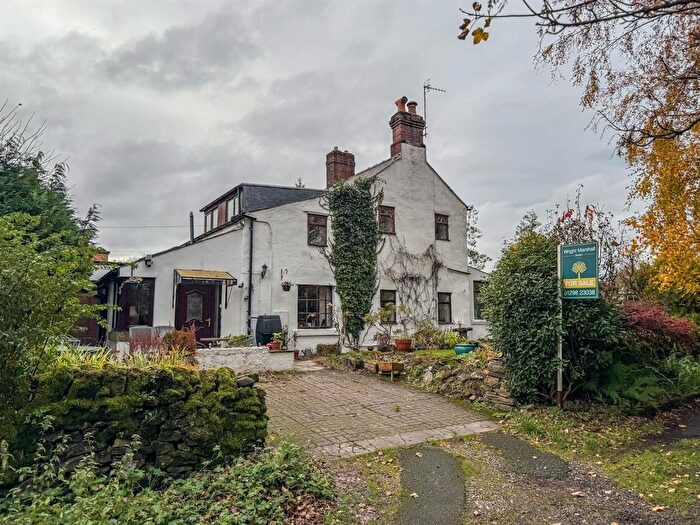 2 Bedroom Cottage For Sale In Roses Lane, Off Macclesfield Road, Buxton, SK17