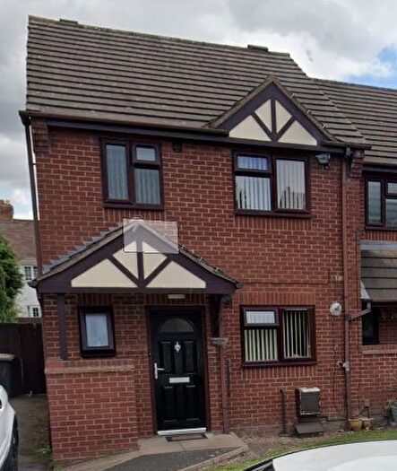 3 Bedroom Semi Detached House To Rent In Tansley View, Wolverhampton, WV2