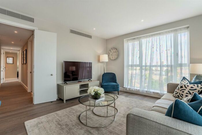 1 Bedroom Apartment To Rent In Circus Apartments, Westferry Circus, London, E14