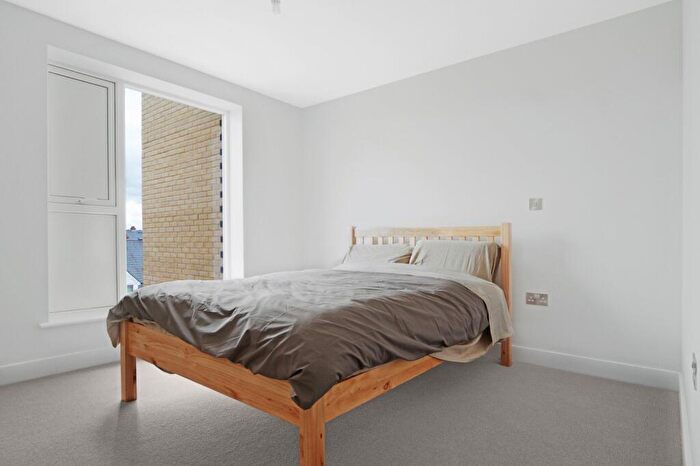 2 Bedroom Flat For Sale In Great Northern Road, Cambridge, CB1