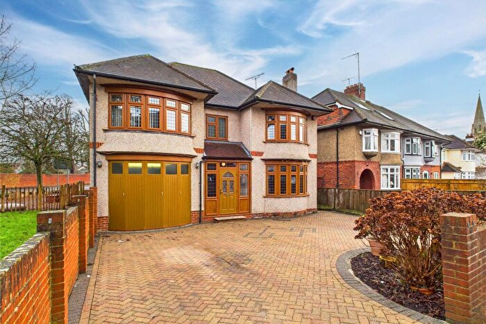 5 Bedroom Detached House For Sale In St. Lukes Road, Maidenhead, Berkshire, SL6